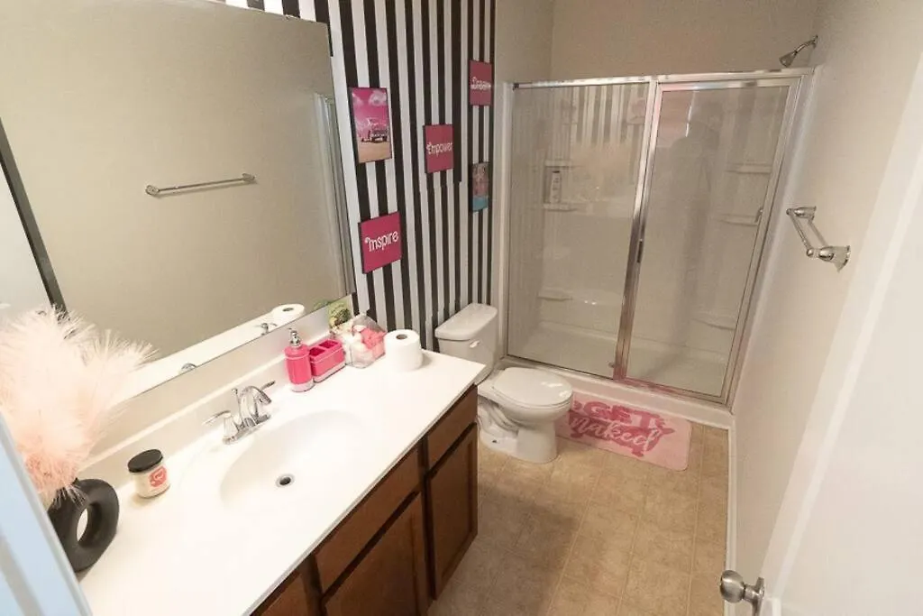 Willa Townhouse In Charlotte